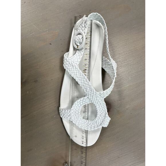 Stuart Weitzman Teodora Flat Sandals 7 White Buckle Ankle Strap Open Toe - Picture 6 of 7